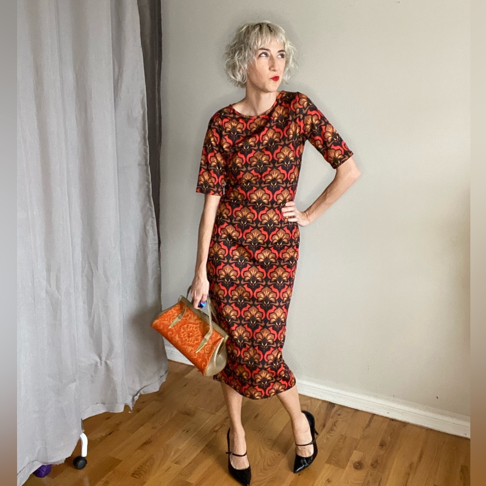 Retro Wiggle Dress